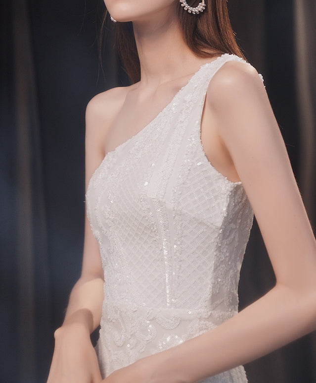 Pharell Toga Gown (preorder/ 2 colours)