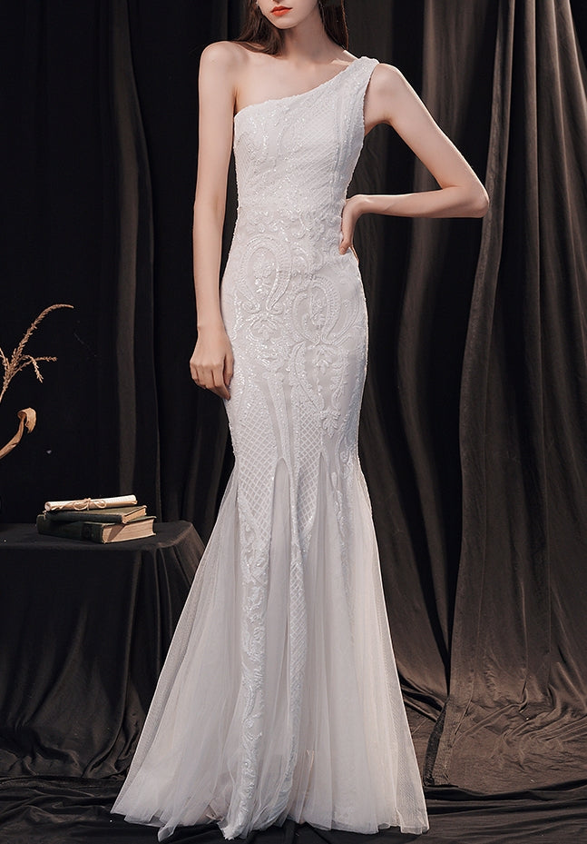 Pharell Toga Gown (preorder/ 2 colours)