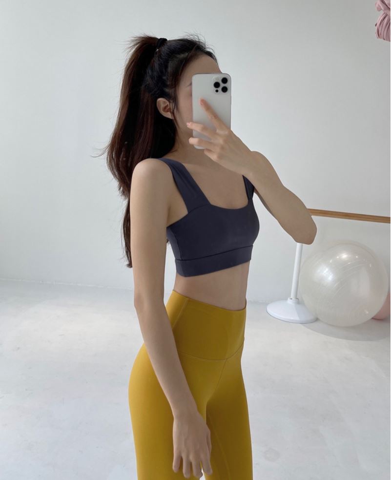 Vivi Sports Bra (ready stock in pink (S))/ 3 colours)