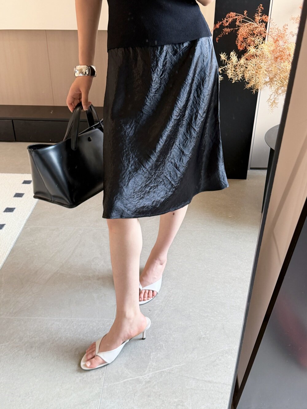Rhea knee length skirt (preorder/ 3 colours)