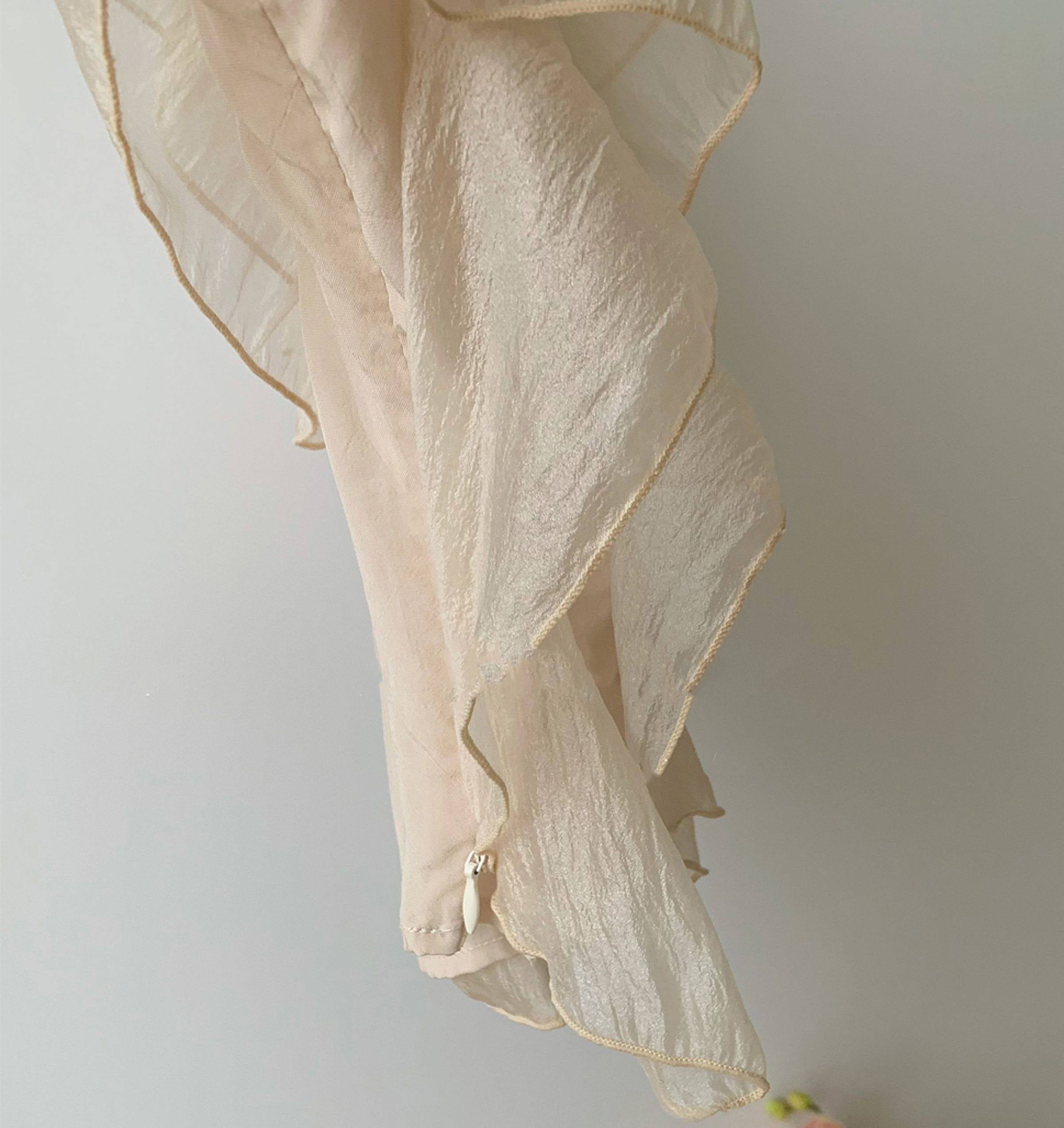 Ruffie top (preorder)