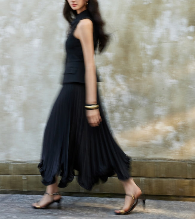 Twirl pleated skirt (preorder)