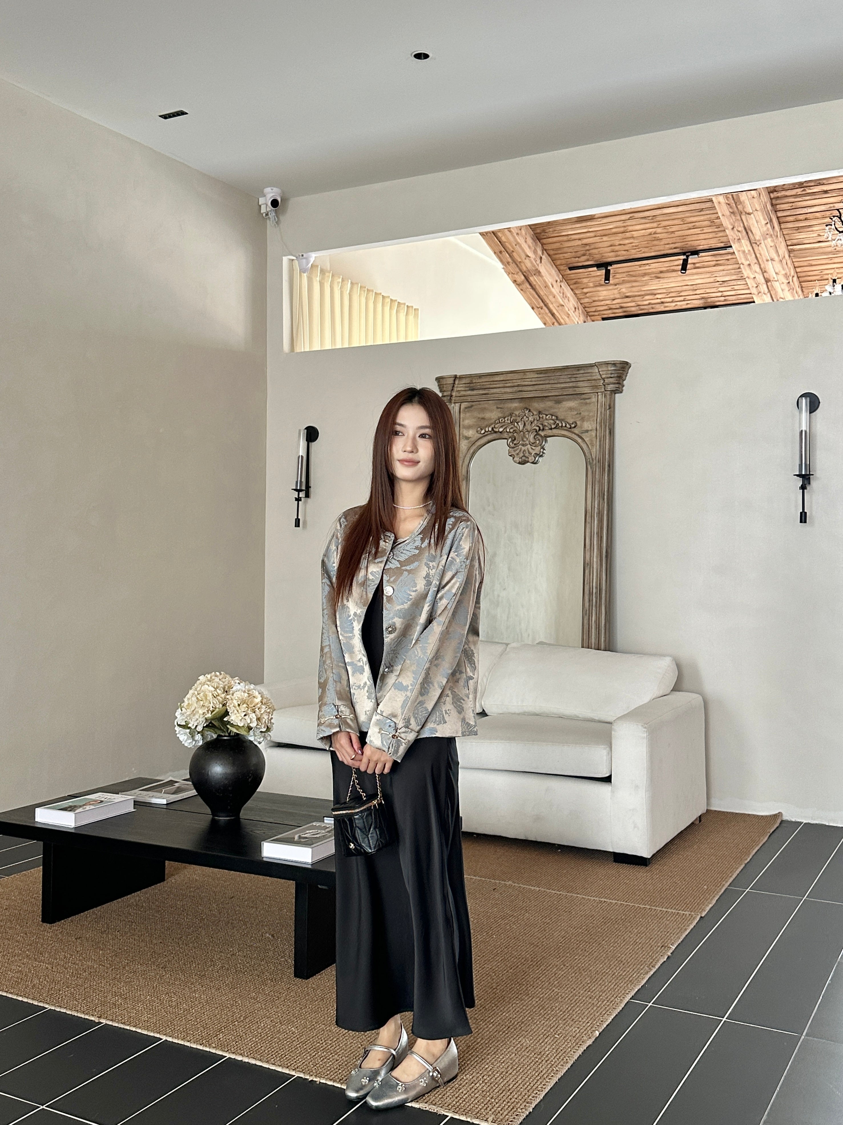 Base satin dress (ready stock in black (M)/ 3 colours)