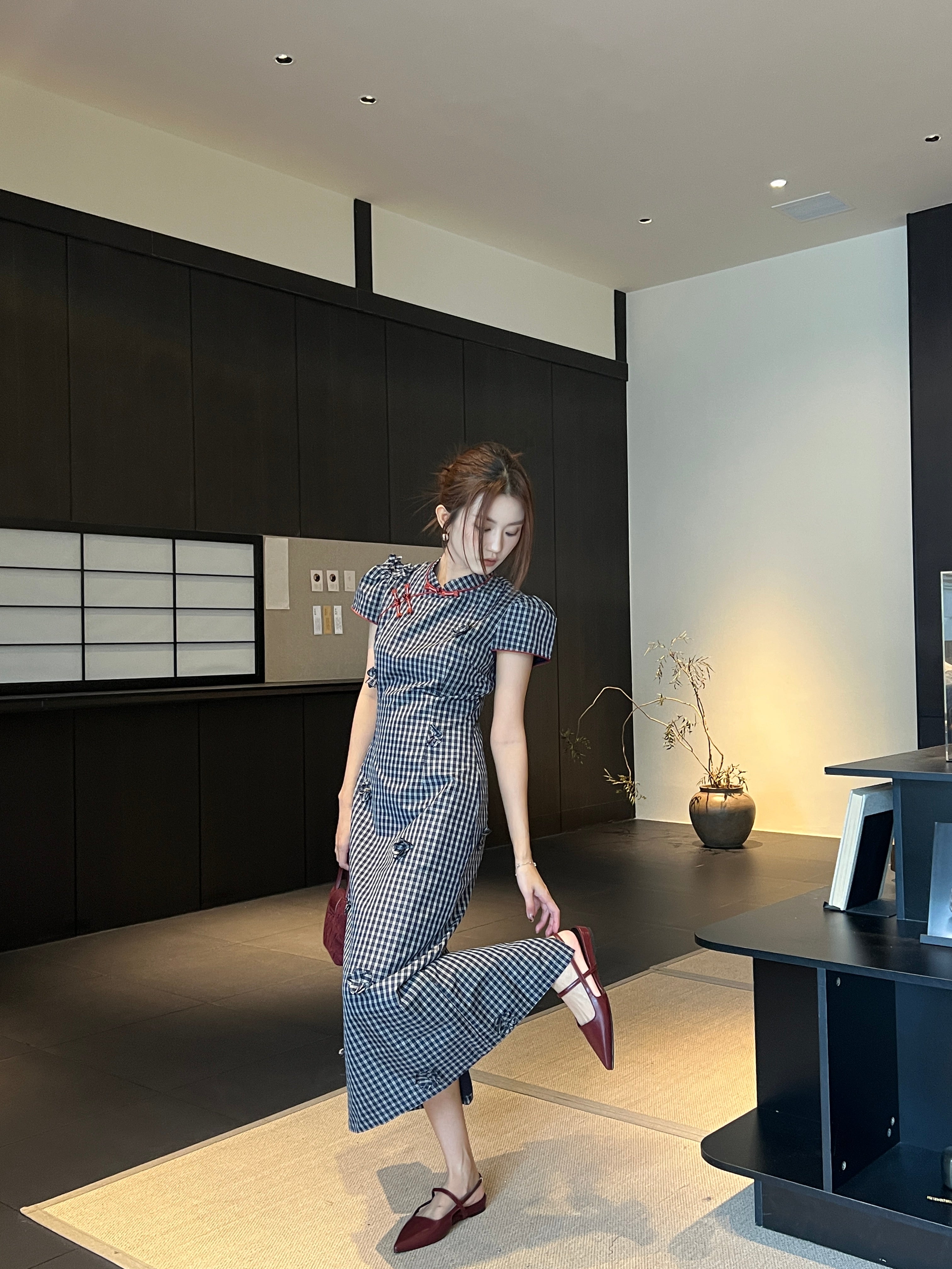 Raspberry cheongsam (ready stock in S)