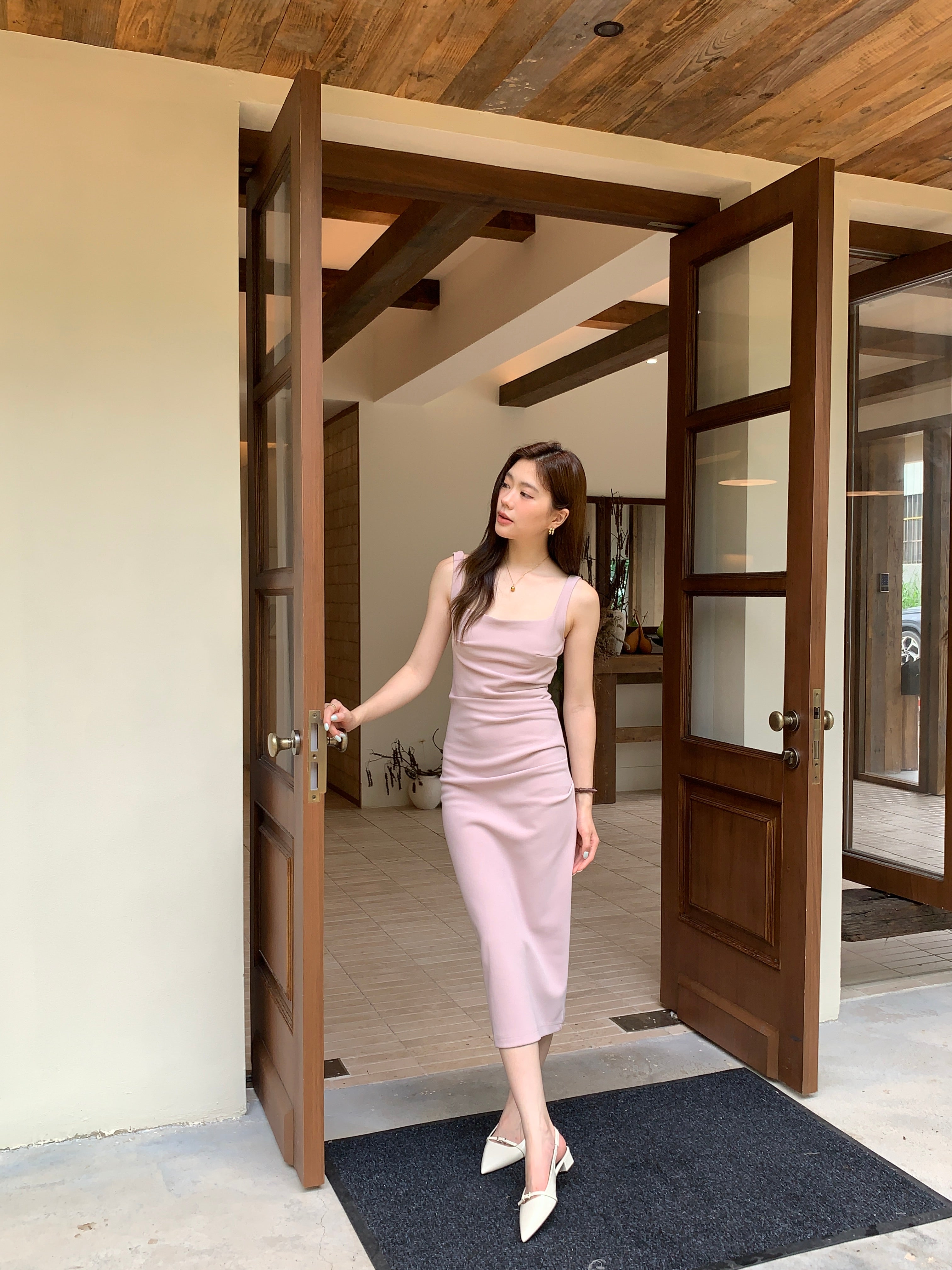 Sculpt Midi Dress (preorder/ 5 colours)