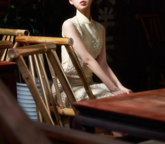 Poetry cheongsam (preorder)