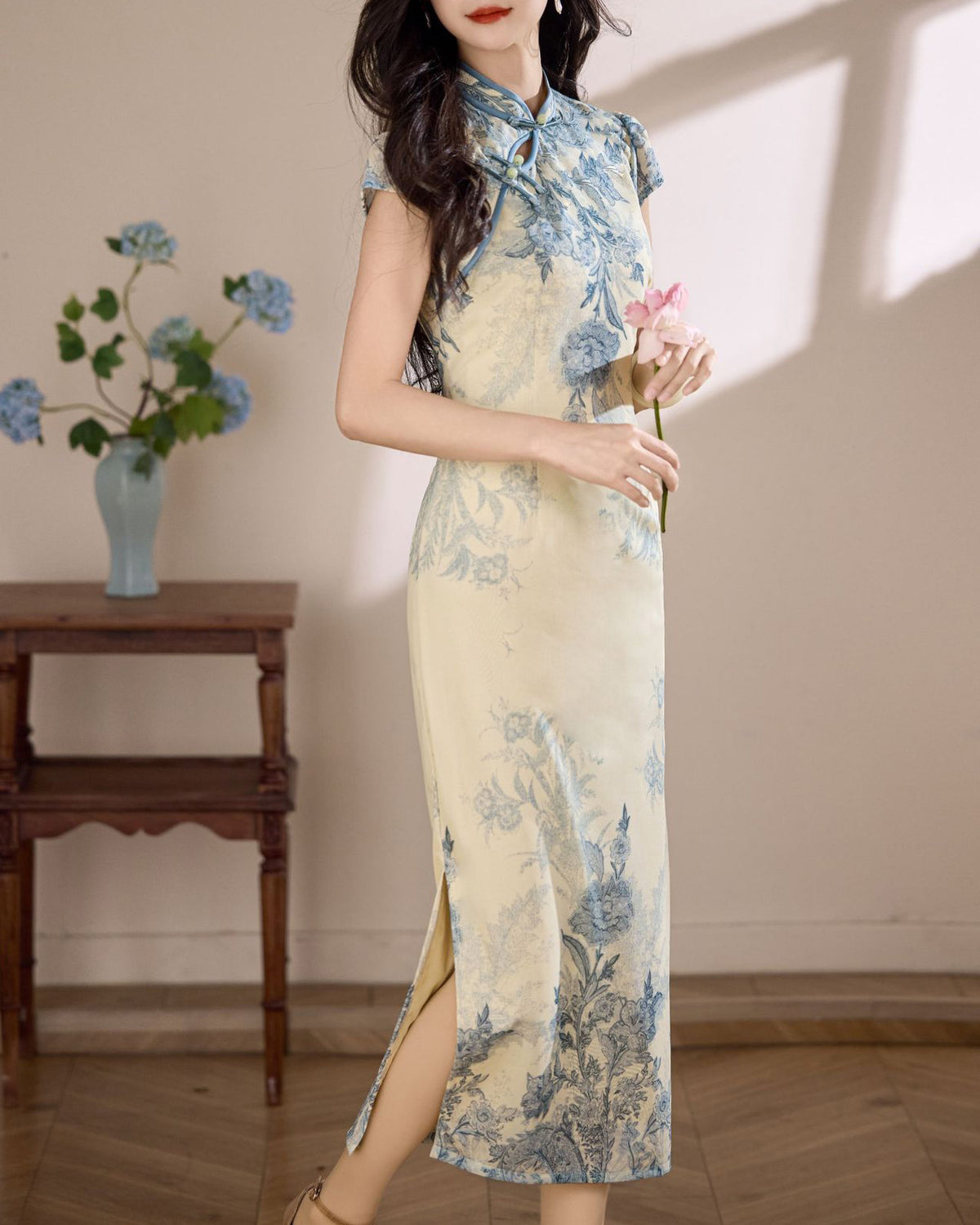Sybella porcelain cheongsam (preorder)