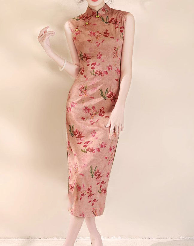 Scarlet Jade Cheongsam (preorder)