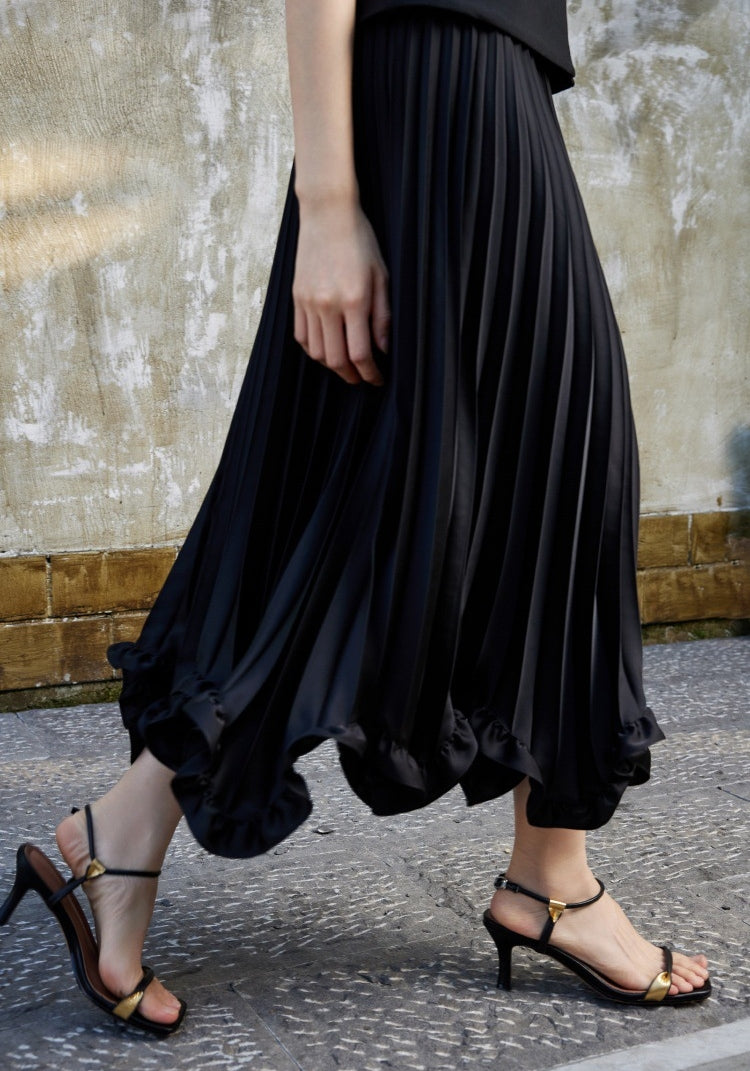 Twirl pleated skirt (preorder)