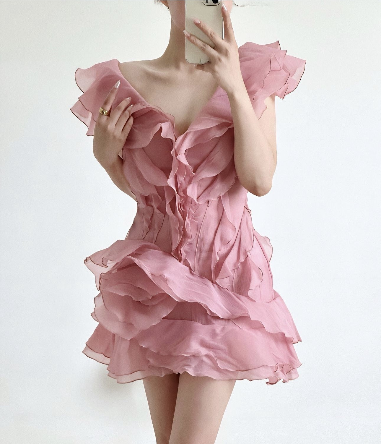 Ruffled mini dress (preorder/ 2 colours)