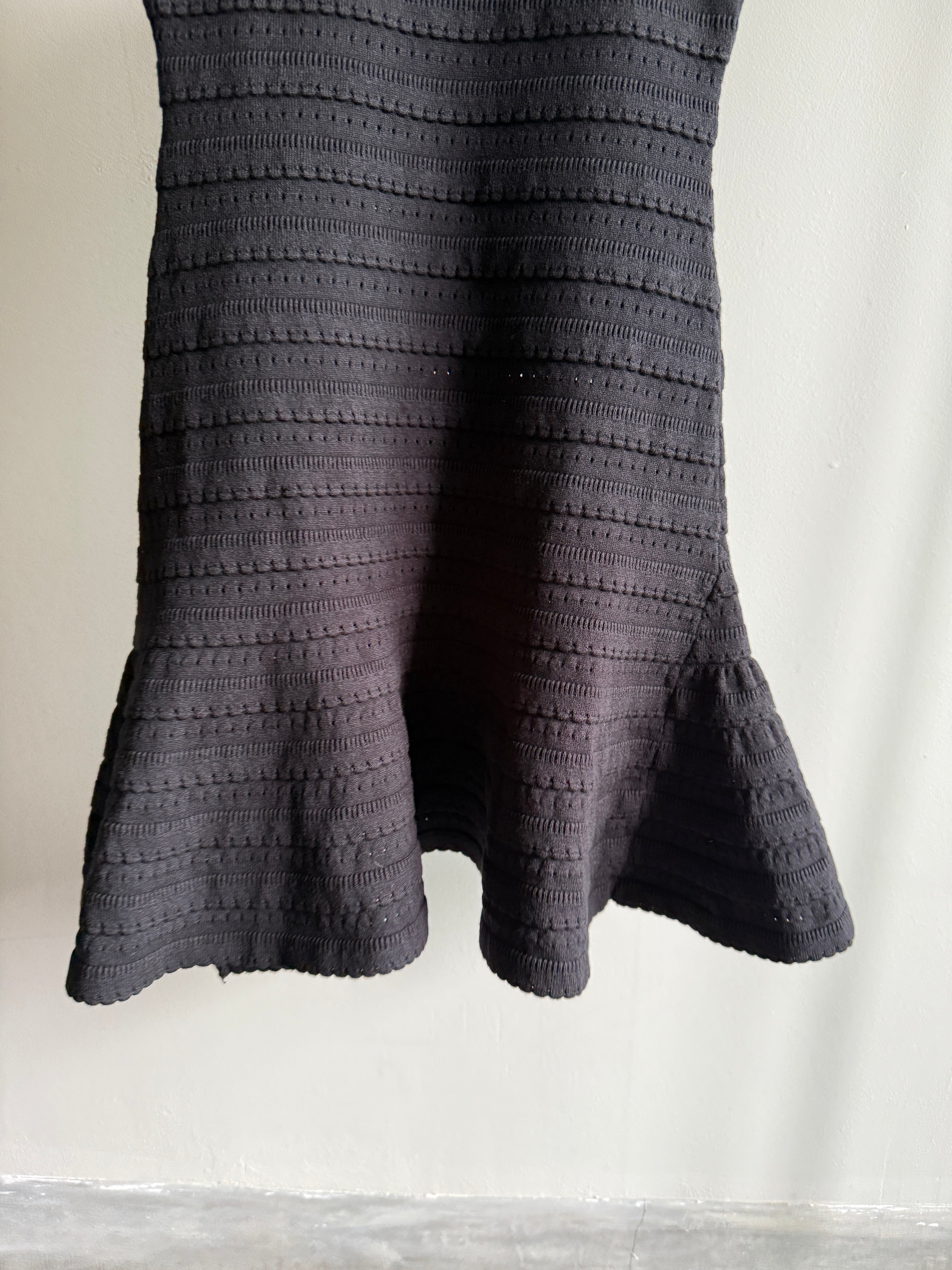 Ruru dress (preorder/ 2 colours)