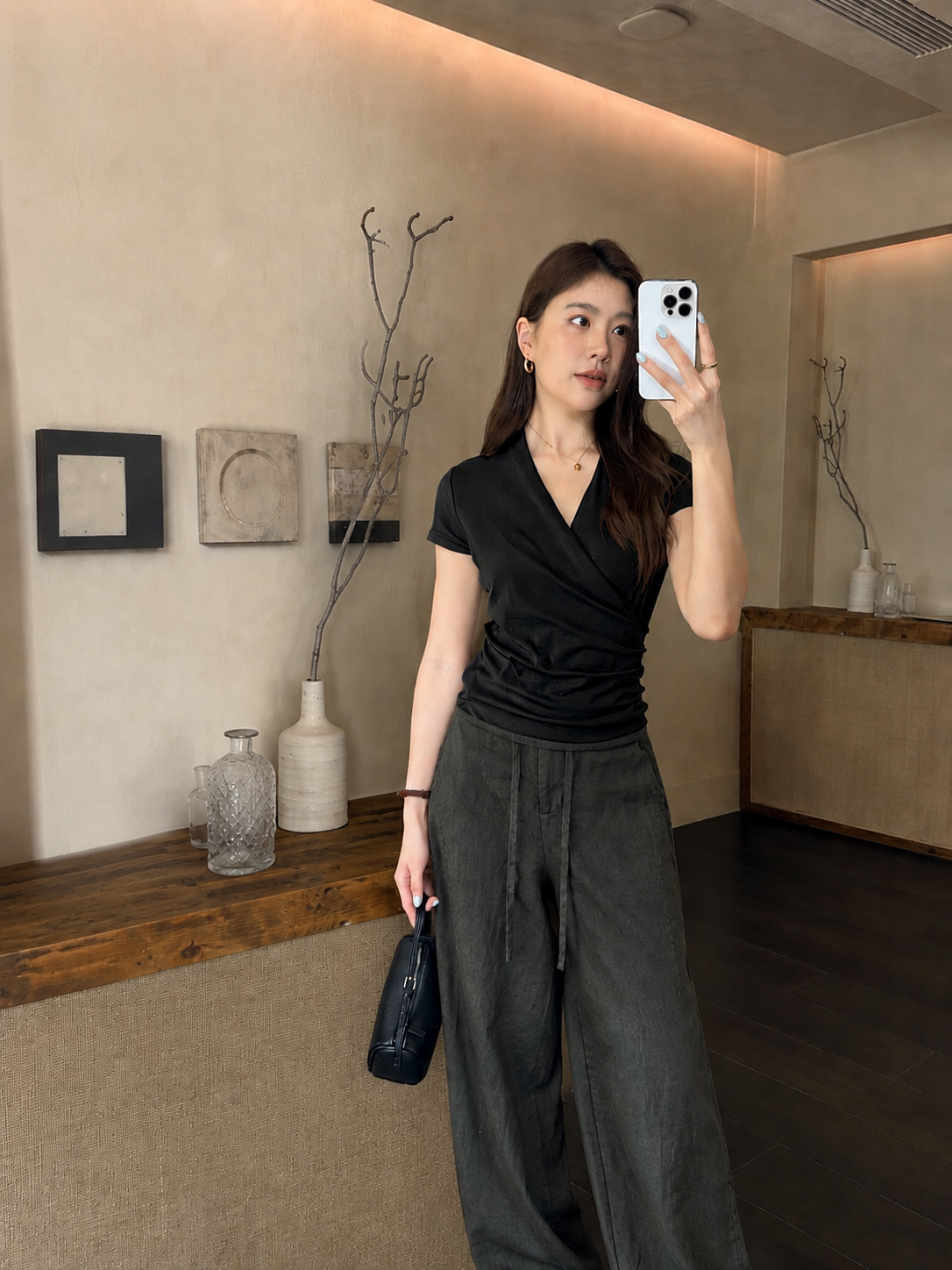 V Neck Criss Cross Top (preorder/ 2 colours)