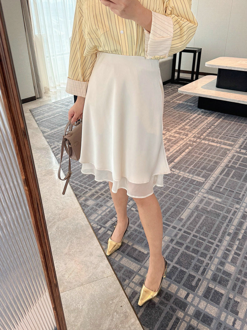 Miu skirt (preorder/ 2 colours)