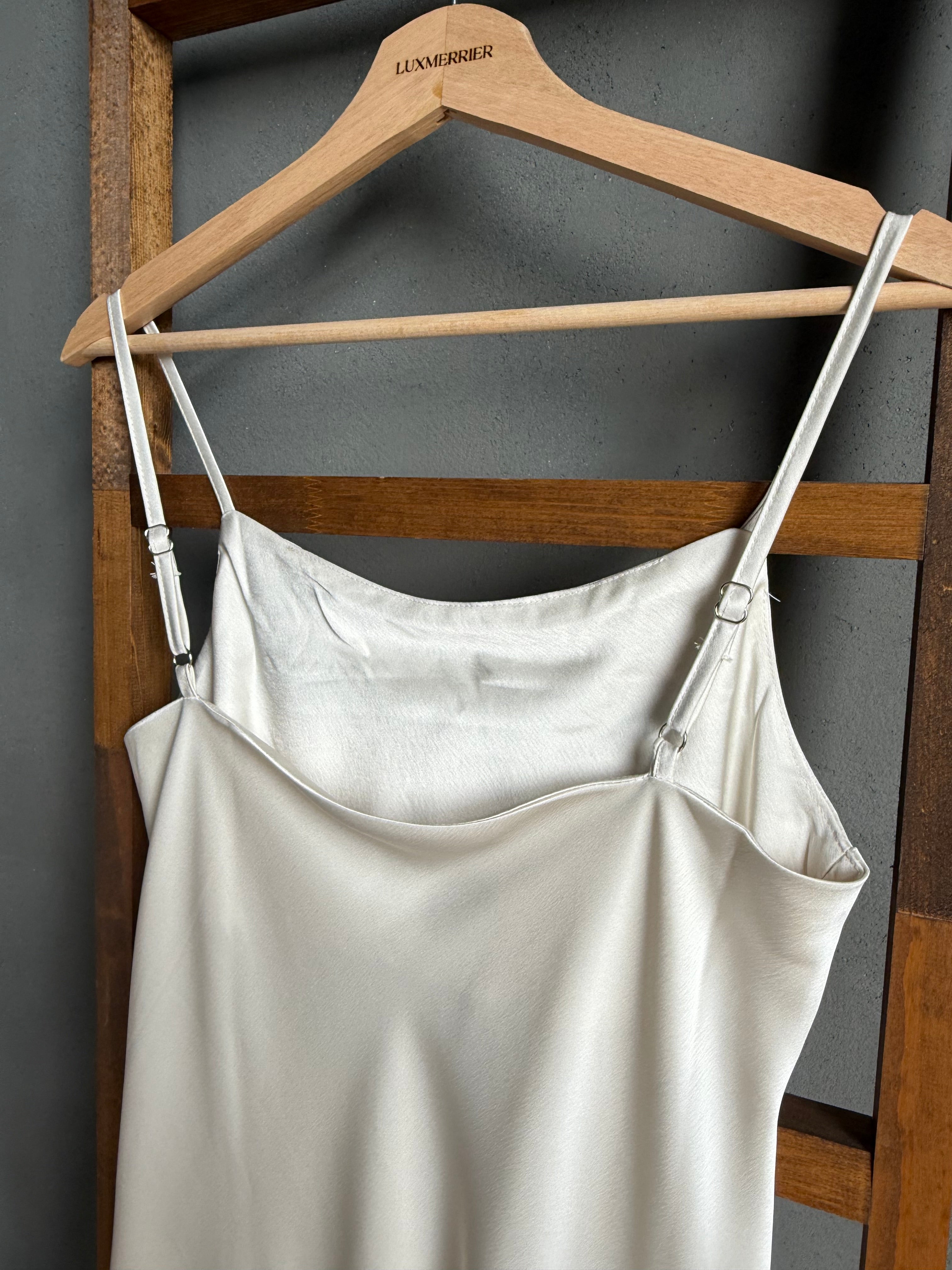 Straight satin dress (ready stock in cream (S)/ 6 colours)