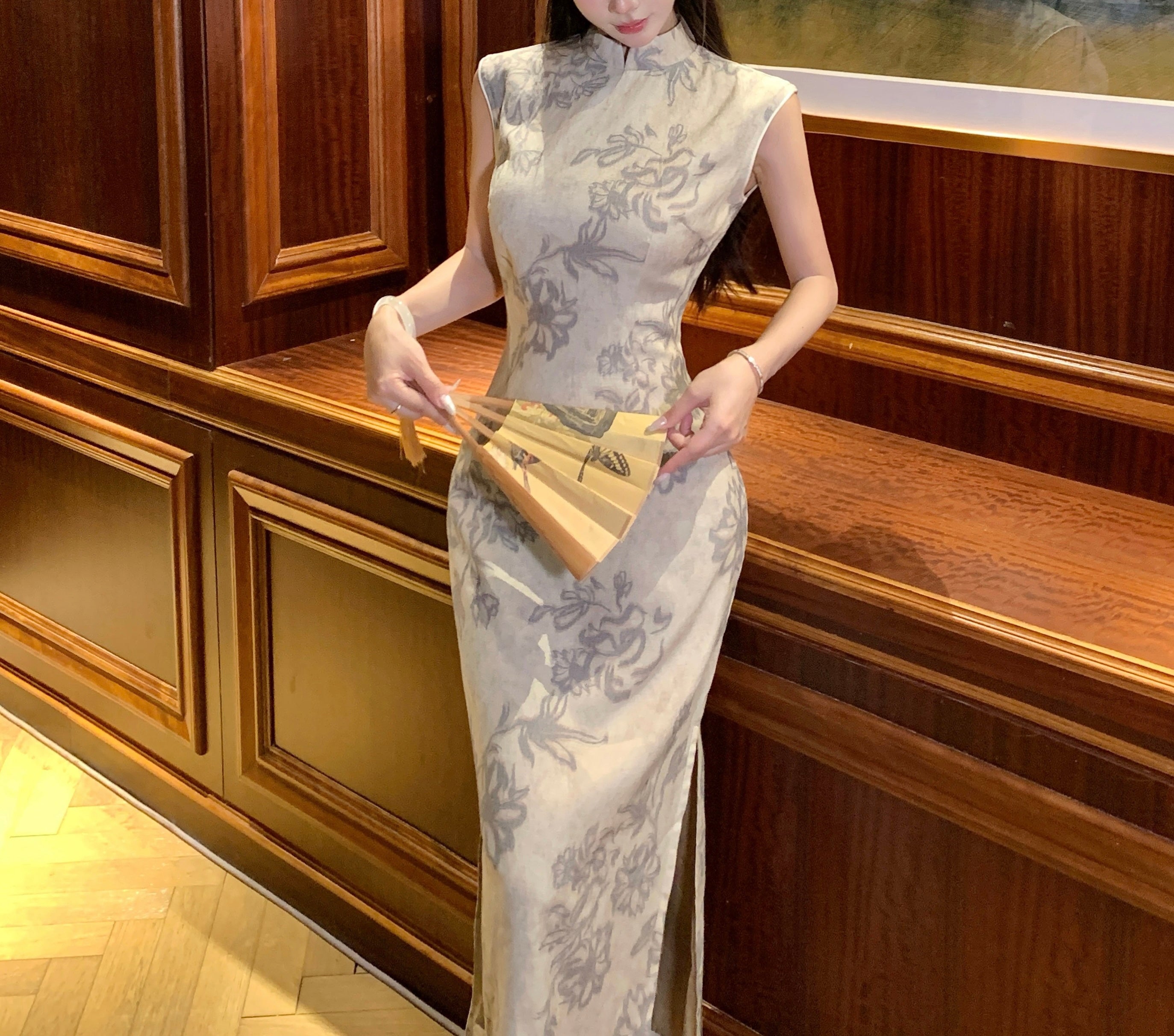 Silver Spring Cheongsam (preorder)