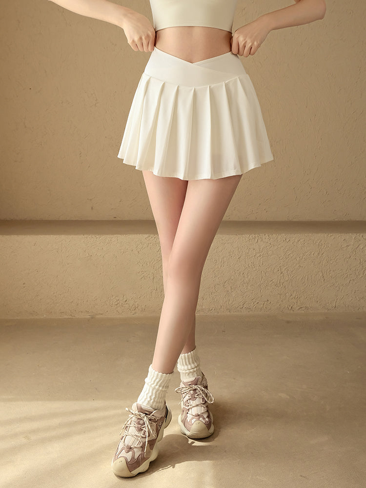 Pleated sports skirt (ready stock in white (S)/ 4 colours)