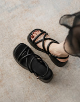 Gina platform sandals (preorder/ 2 colours)