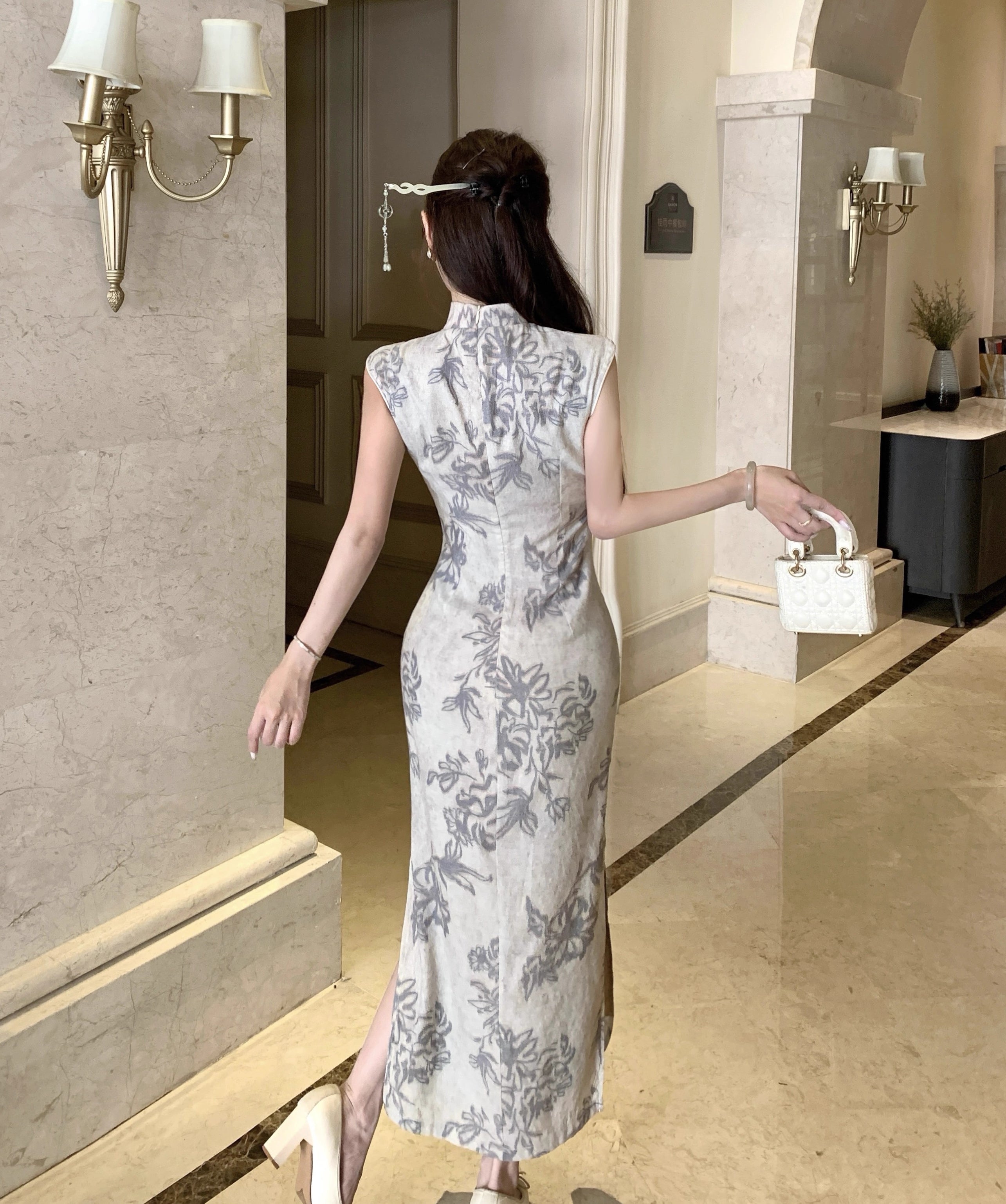 Silver Spring Cheongsam (preorder)