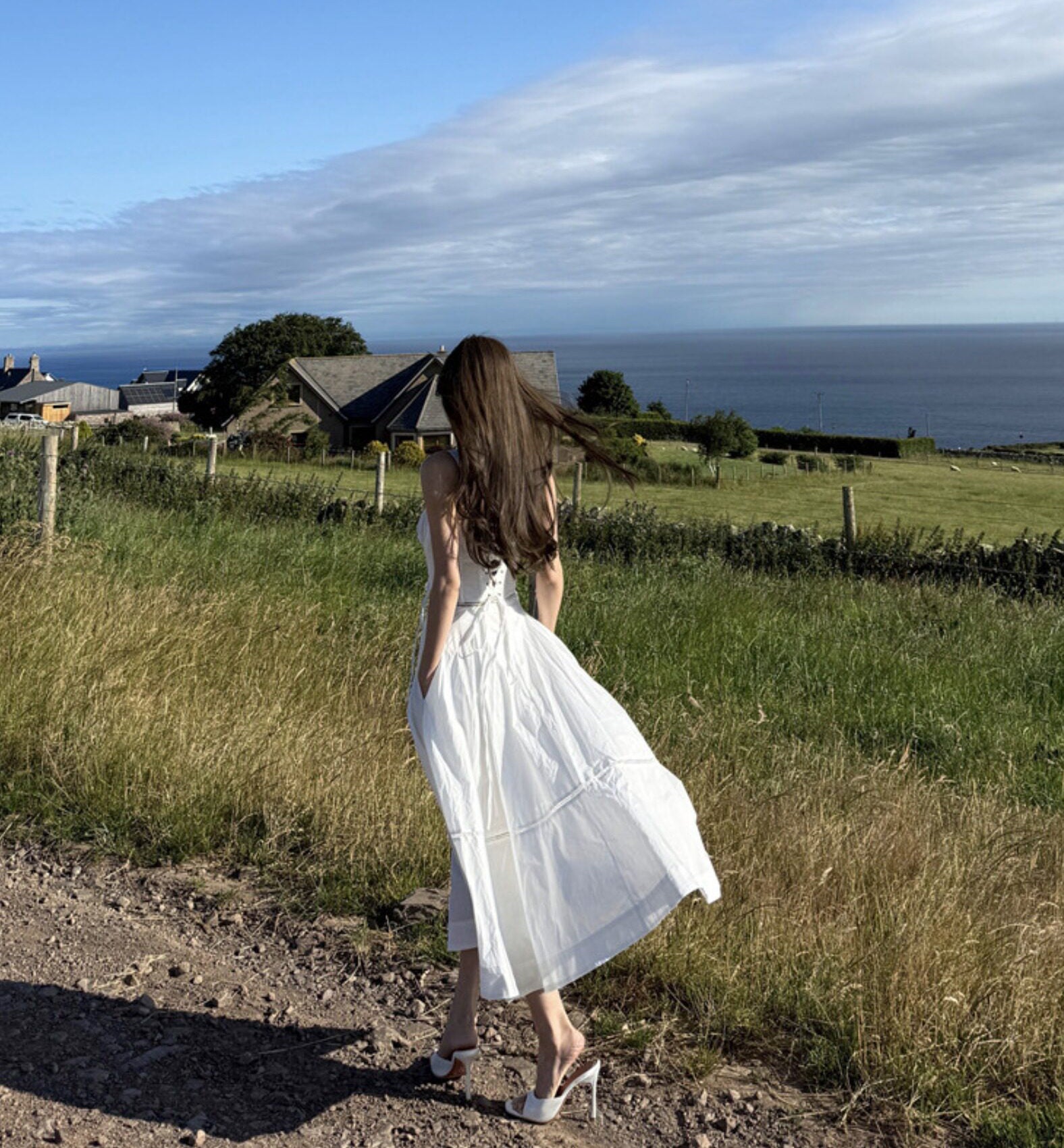Milkmaid dress (preorder)