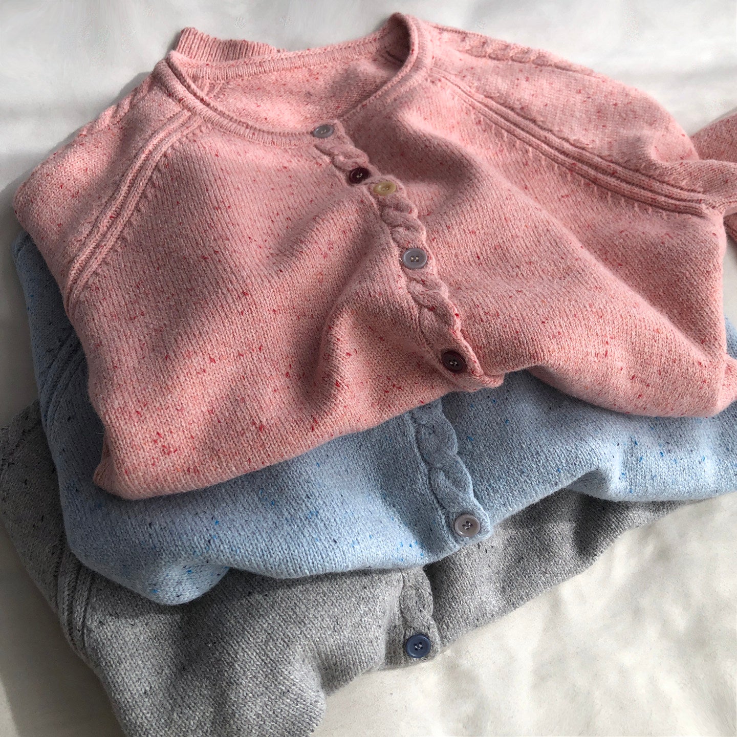 Tricolor Cardigan (preorder/ 3 colours)