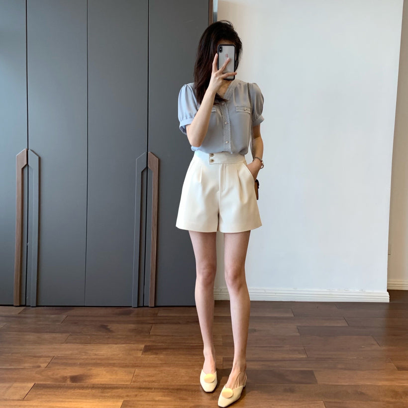 Dorsett shorts (ready stock in black (XS)  / 3 colours)