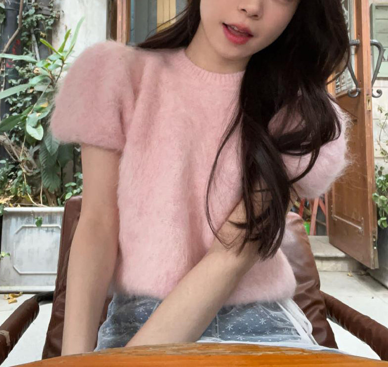 Fuzzy cropped top (preorder/ 2colours)