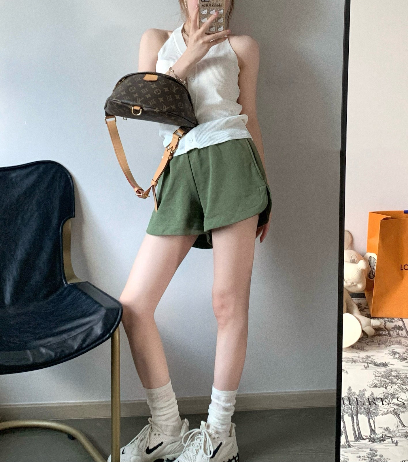 Kazu shorts (preorder/ 2 colours)