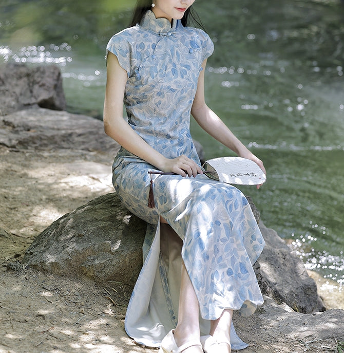 Florie cheongsam (preorder/ 2 colours)