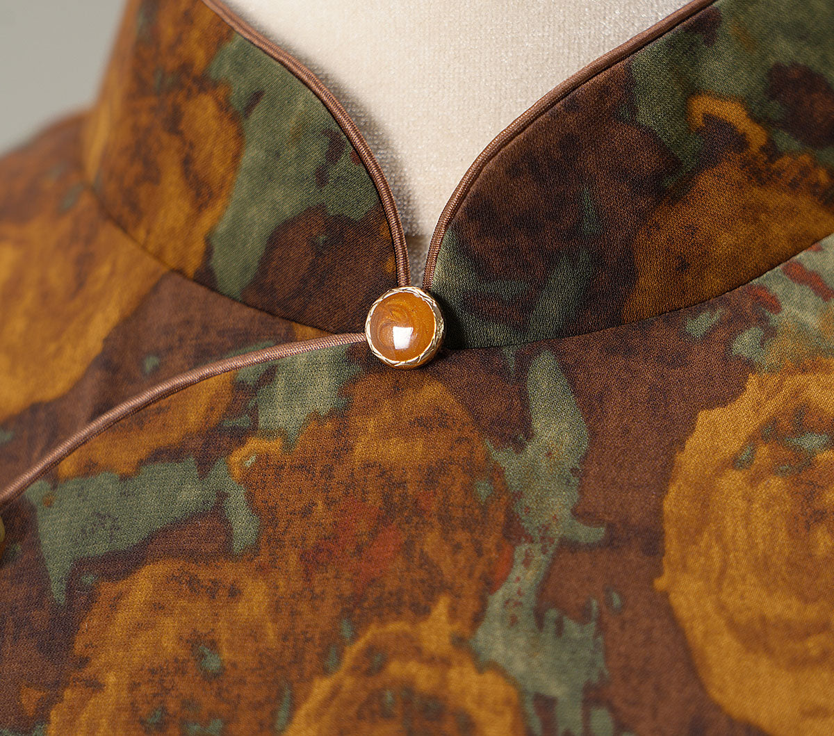 Retro cheongsam (preorder)