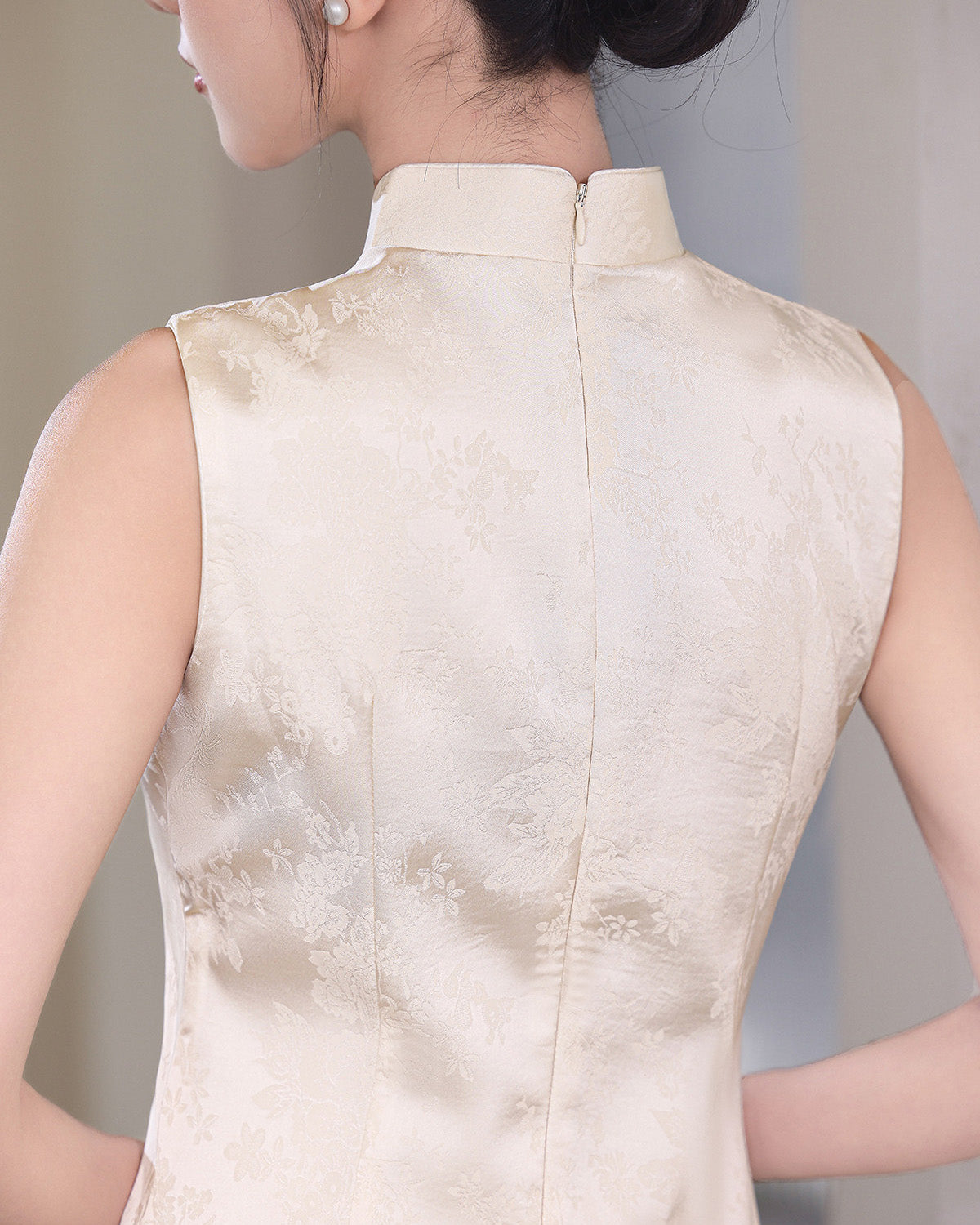 Brielle cheongsam (preorder/ 2 colours)