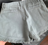 Hot shorts (ready stock in green (M)/ 4 colours)