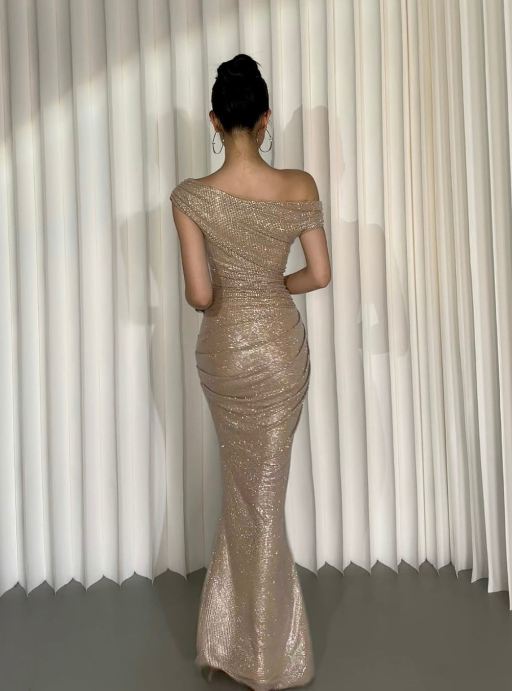 Fineas gown (preorder/ 3 colours)