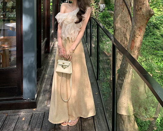 Ruffie top (preorder)