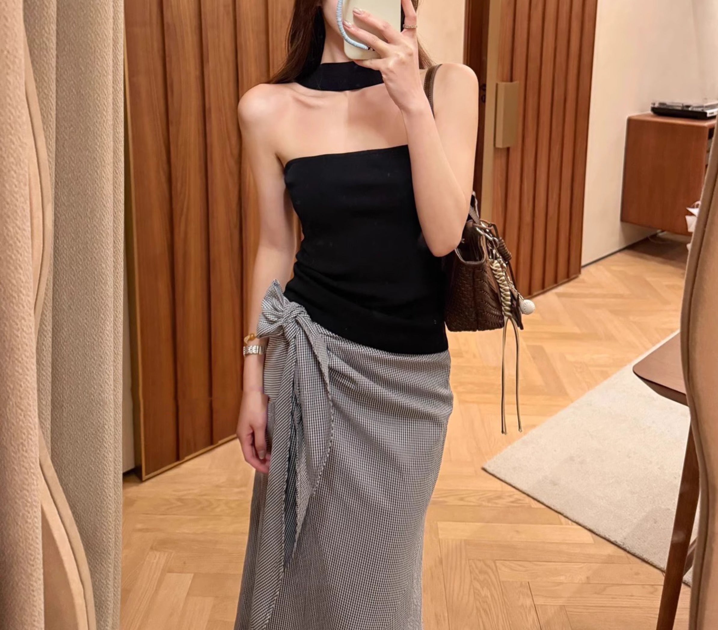 Penelope halterneck top (preorder/ 4 colours)