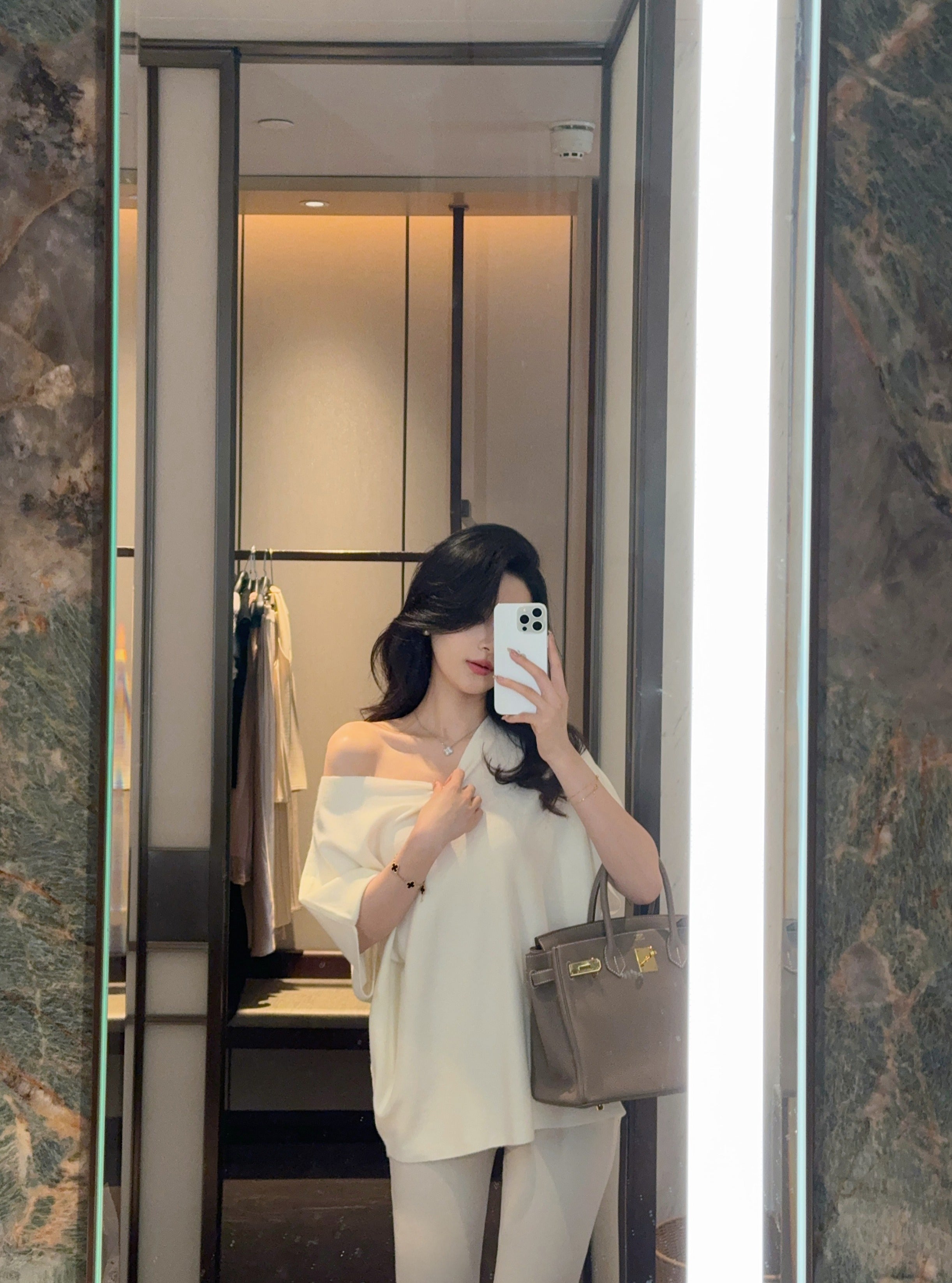 Iris top (ready stock in pink/ 4 colours)