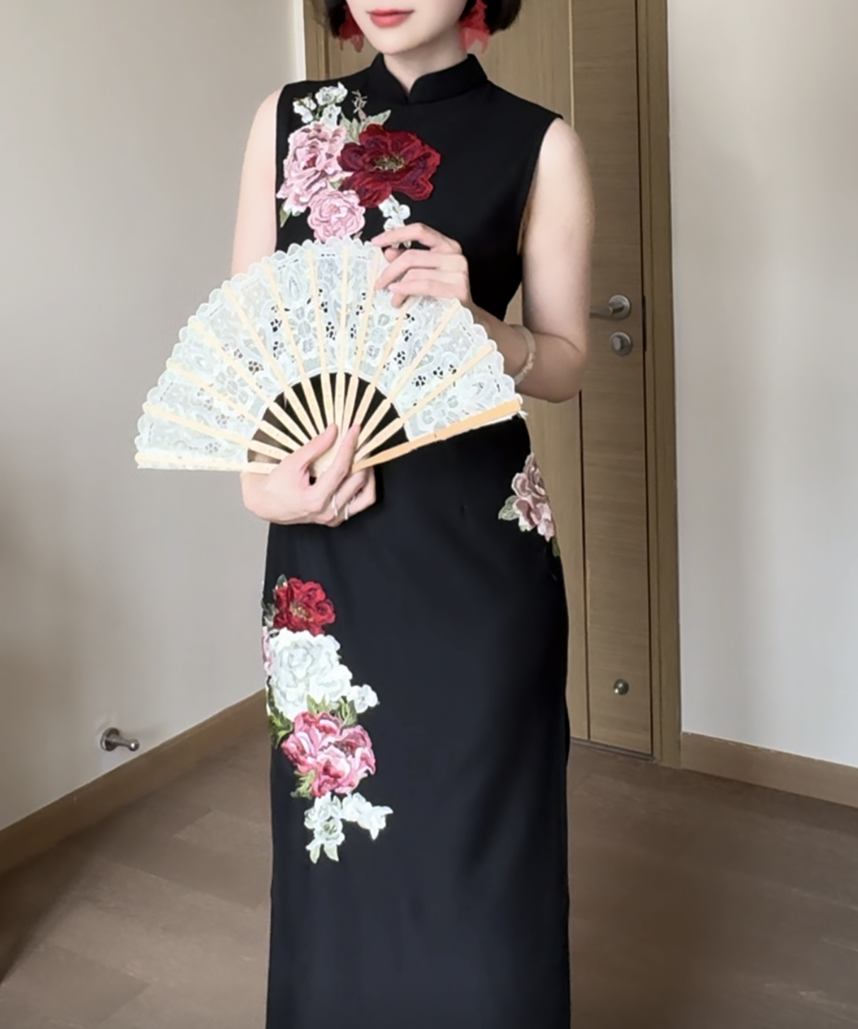 Crimson floral cheongsam (preorder)