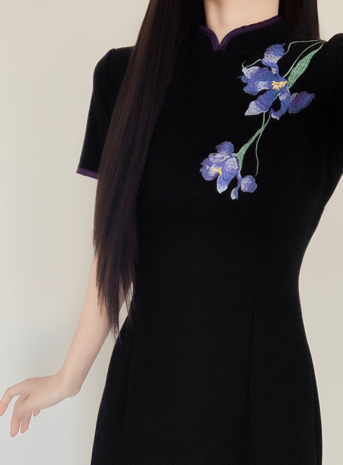 Orchid cheongsam (preorder/ 2 styles)
