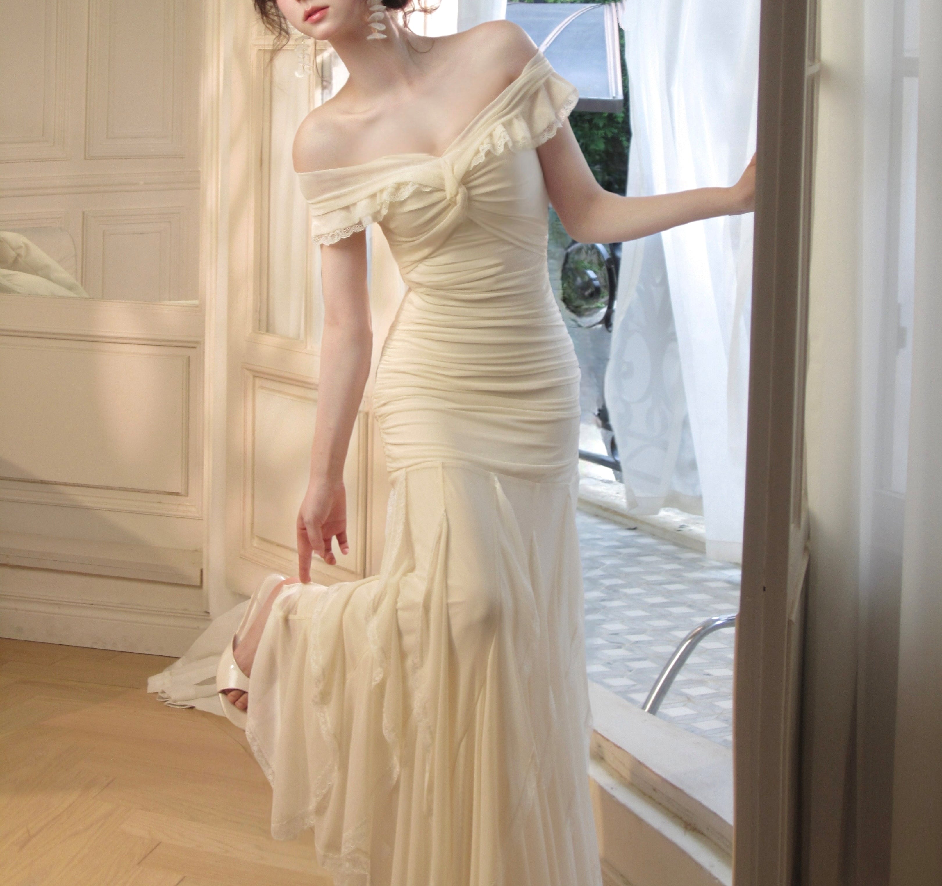 Evanescence dress (ready stock in midi (S)/ 2 lengths)