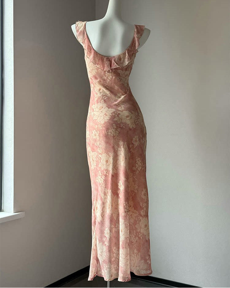 Raven floral dress (preorder)
