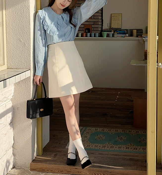 Katy skirt (ready stock in white (S)/ 2 colours)